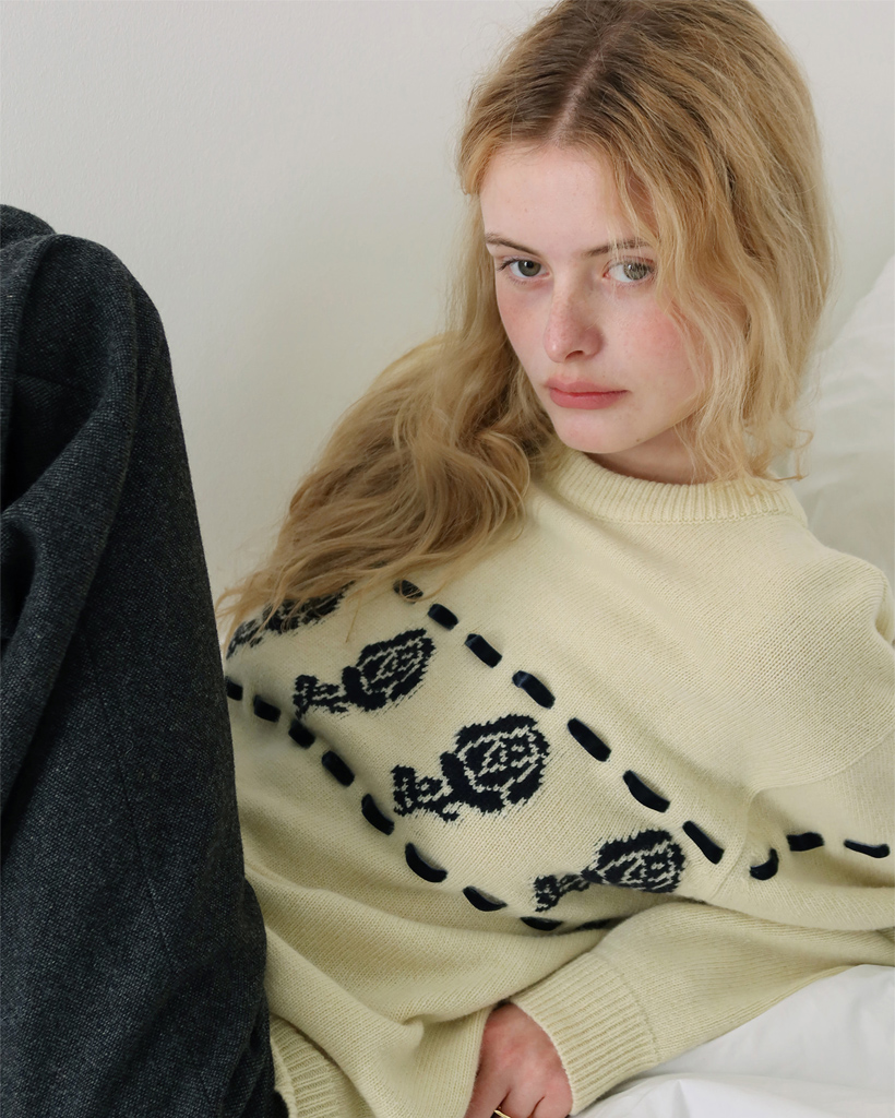 SN Rose Velvet Eyelet Knit (Yellow)