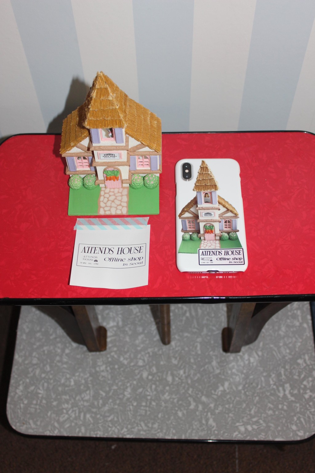 ATTENDS HOUSE MINIATURE Case(white)