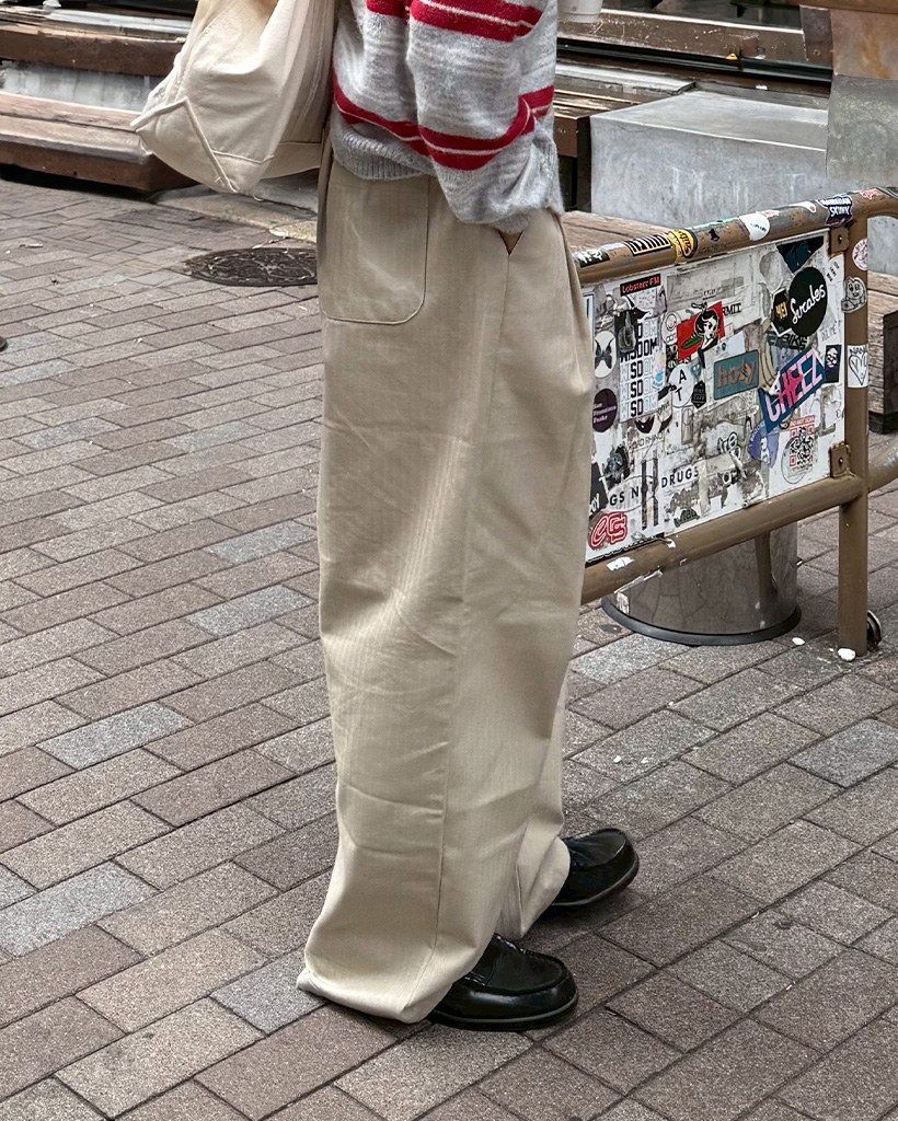 INTERIM ヘリンボーンジャガード バギーワイドパンツ INTERIM ヘリンボーンジャガード バギーワイドパンツ - メルカリ