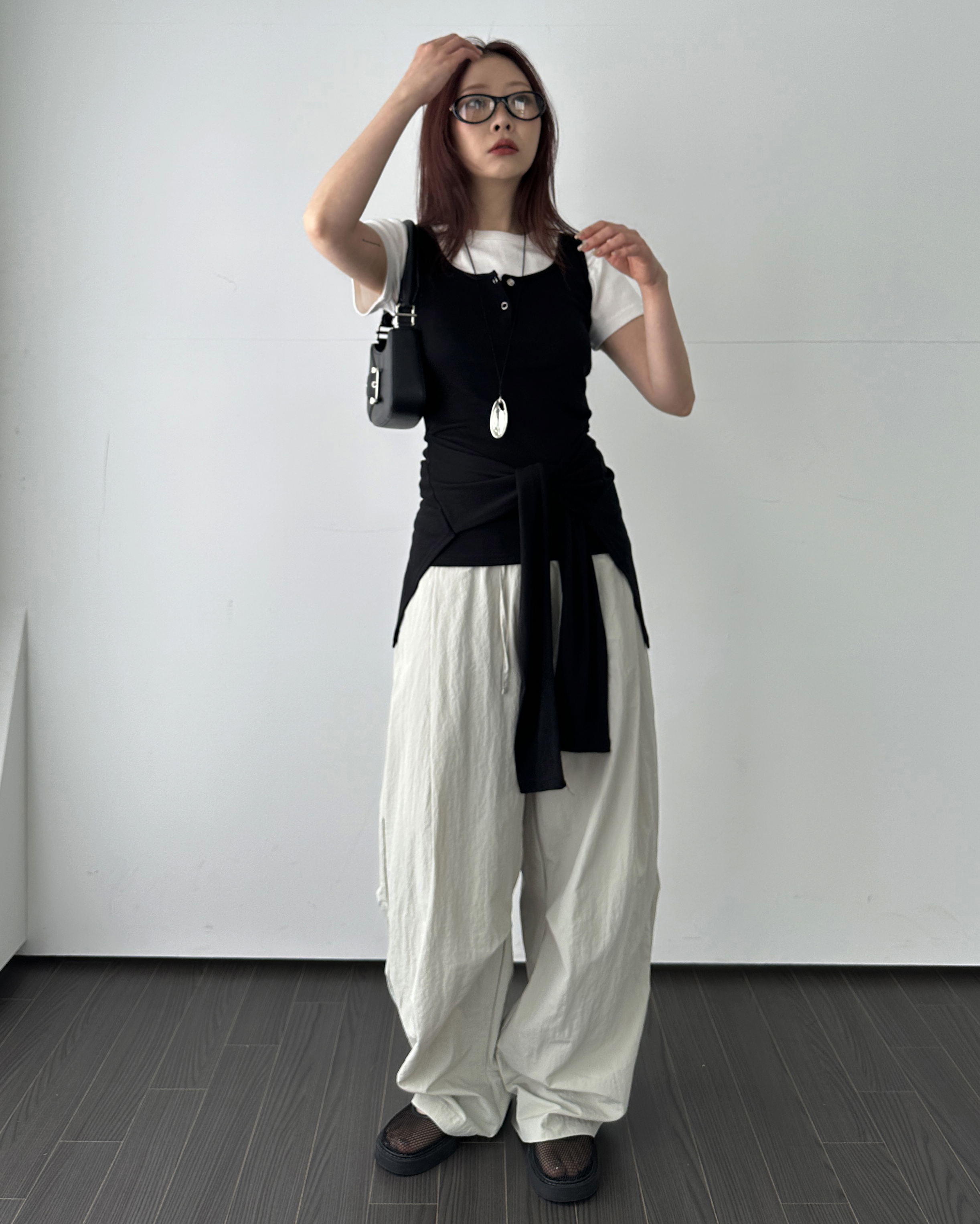 【COSYHARU】Pin-Tuck Half Balloon Denim Pants Balloon Pin-Tuck Pants | ファッション通販サイト NUGU