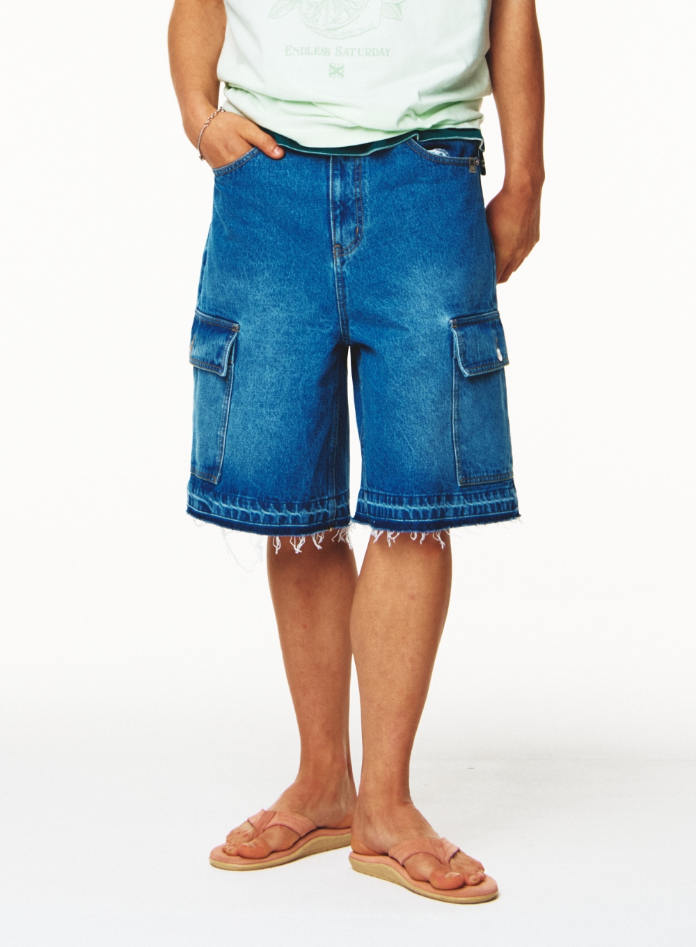 【SATUR】 Cargo Bermuda Denim Shorts /追跡付 Cargo Bermuda Denim Shorts - Blue | ファッション通販サイト NUGU