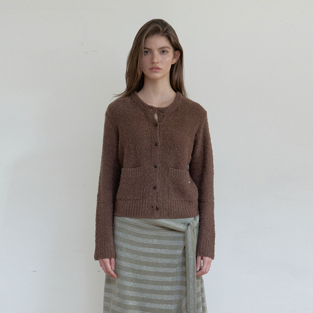 BOUCLE TEXTURE CARDIGAN (BROWN)