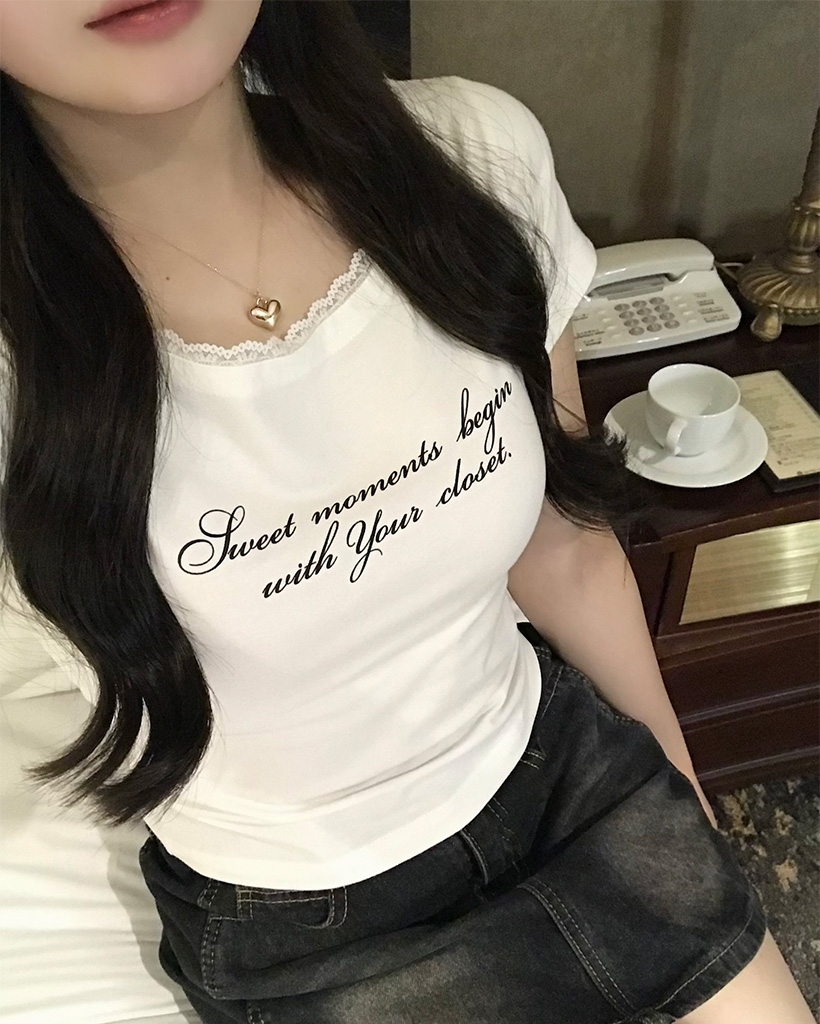 (ORIGINAL) レタリングレースネックTシャツ