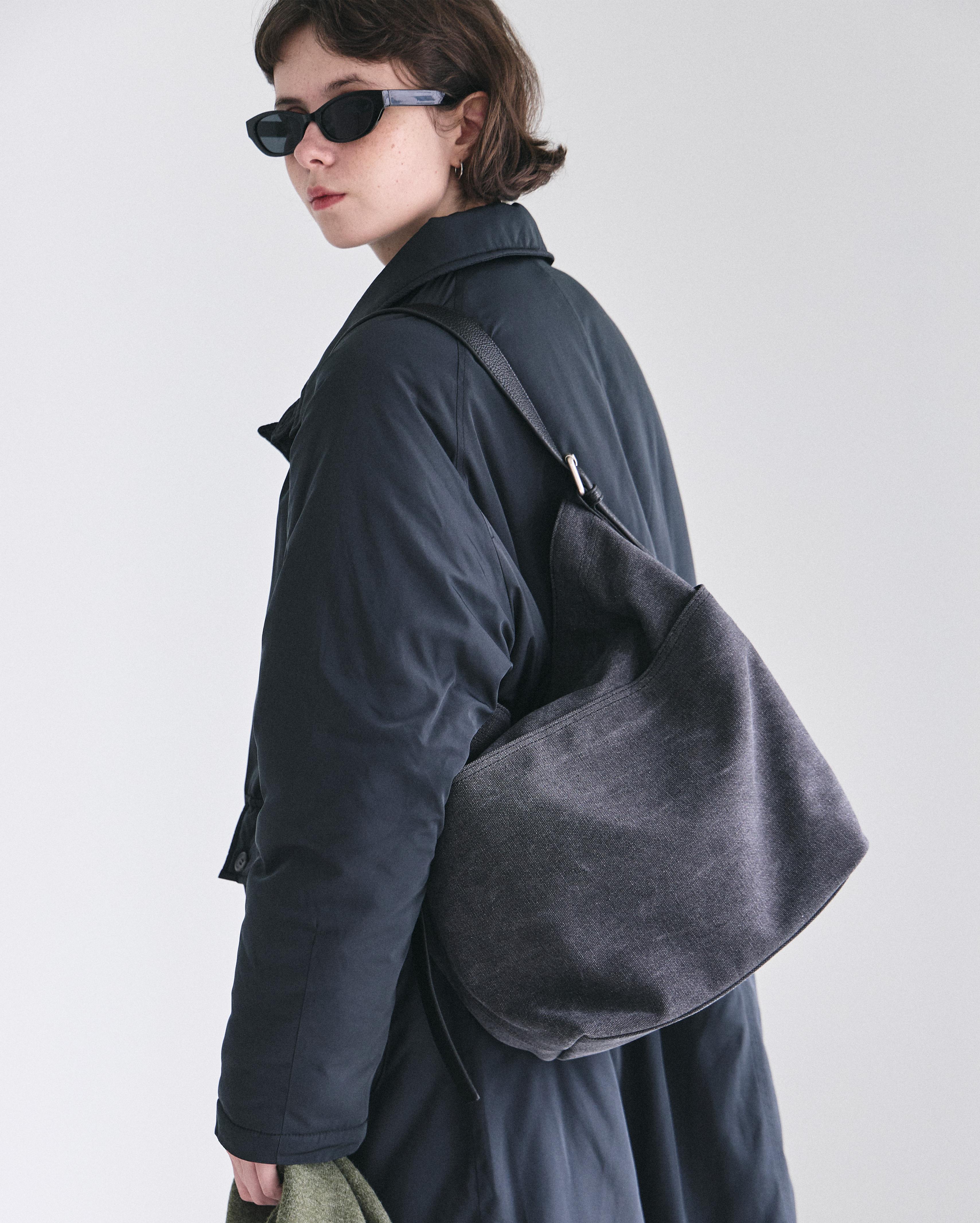 【上品】lululemon★キャンバス ショルダーバッグ ORIGINAL) ウォッシュキャンバスショルダーバッグ (washing gray