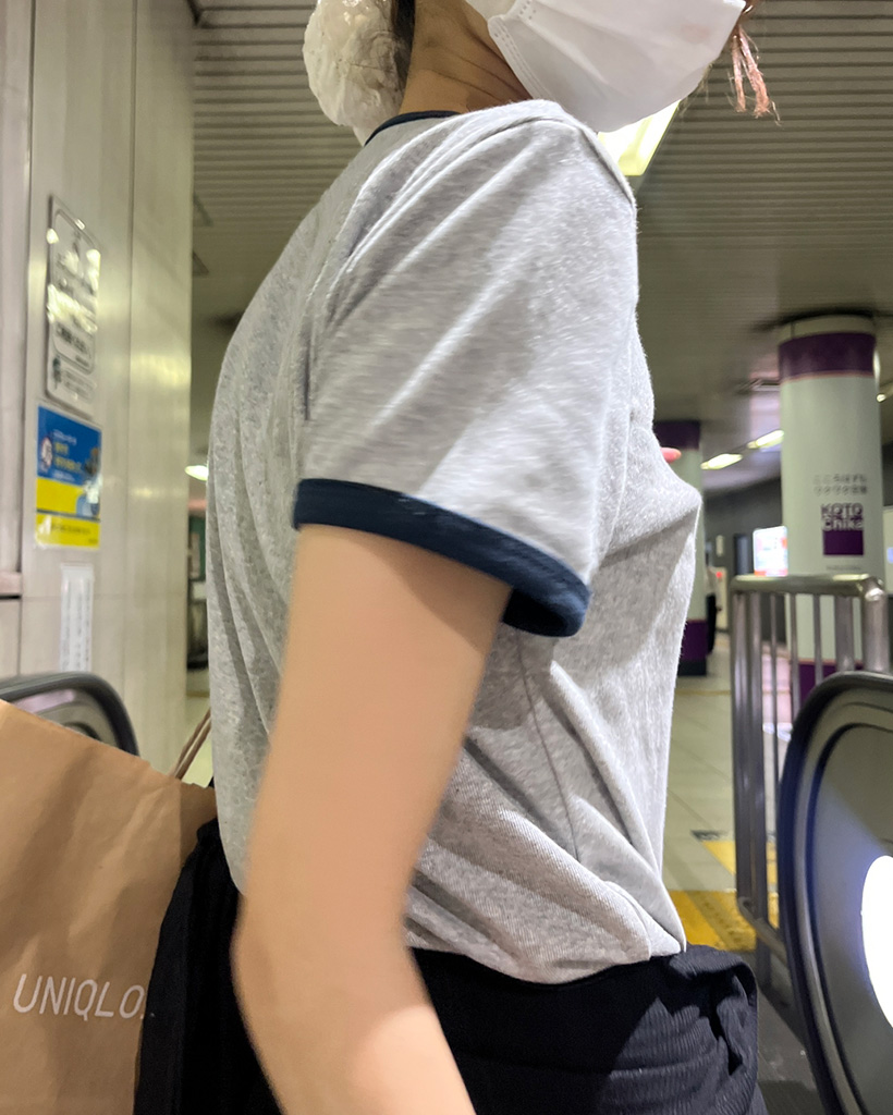 ドッキングデザイン バイカラー 丸首 カジュアル パーカー バイカラーリンガーTシャツ | ファッション通販サイト NUGU