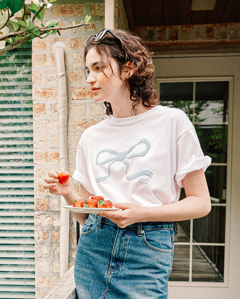 ★2024SS新作★RONRON★EMBO HEART RIBBON BASIC FIT T SHIRT MUSINSA | RONRON EMBO HEART RIBBON BASIC FIT T SHIRT WHITE RED