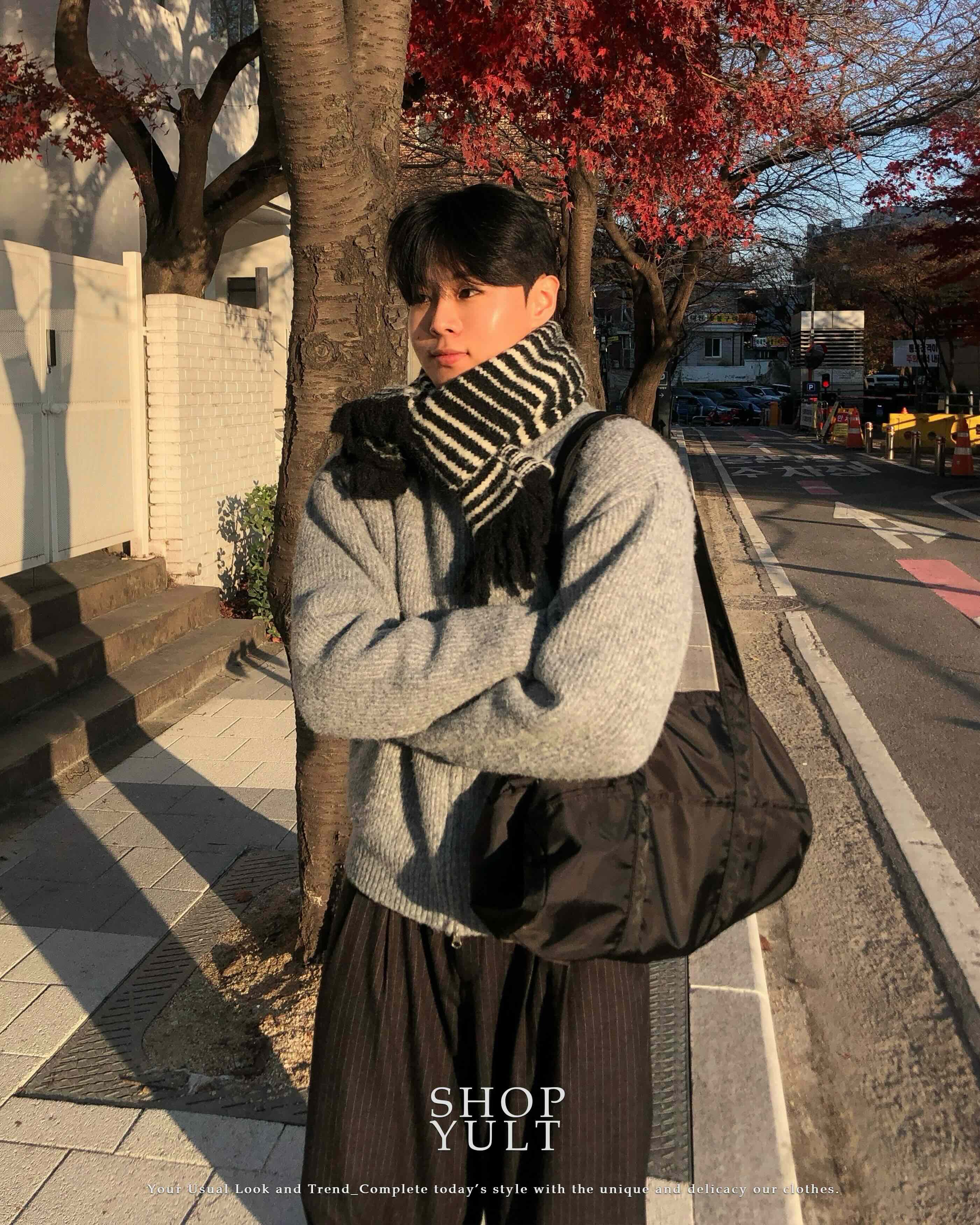 (3 color) 指穴付き クロップド丈 ニット ジップアップ