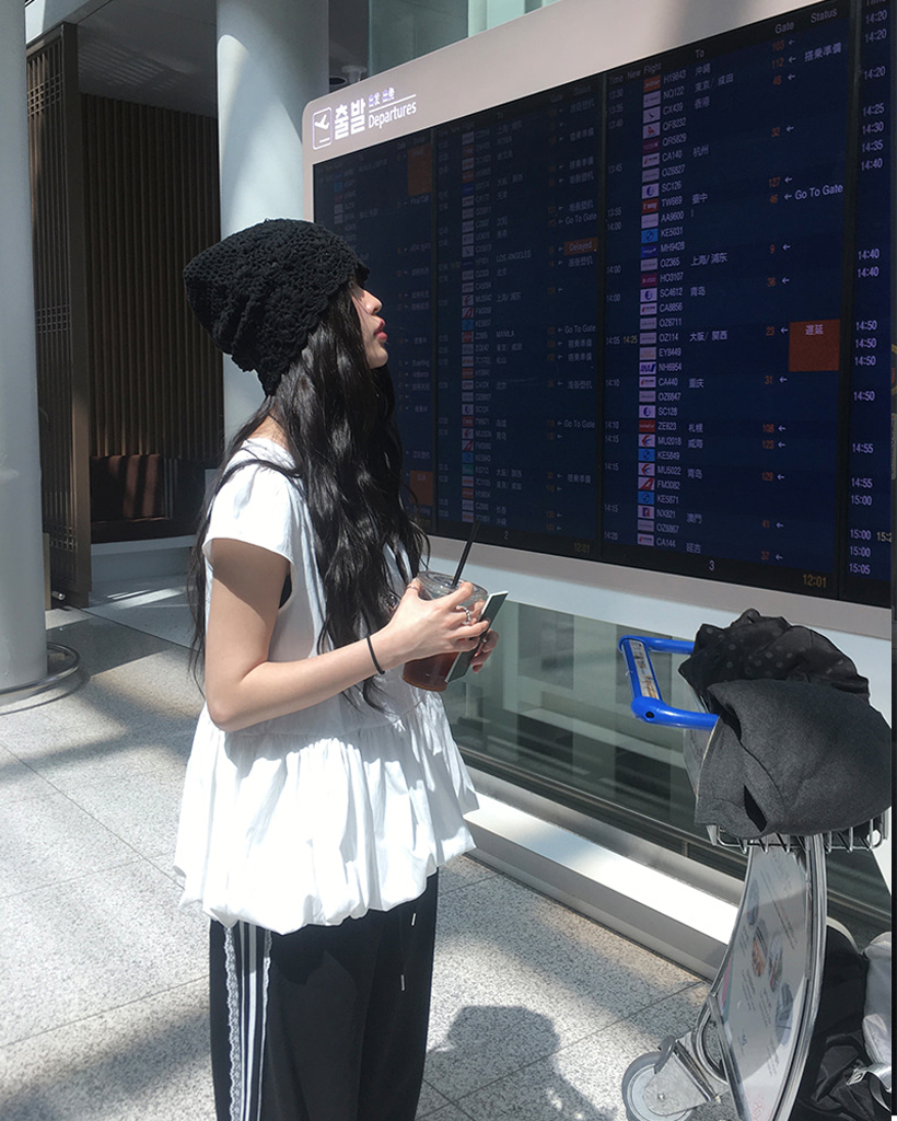 黒のグラフィックニットビーニーhelix kojiya HELIX モデル購入/きれいなフィット] クロシェ編みビーニー (3color