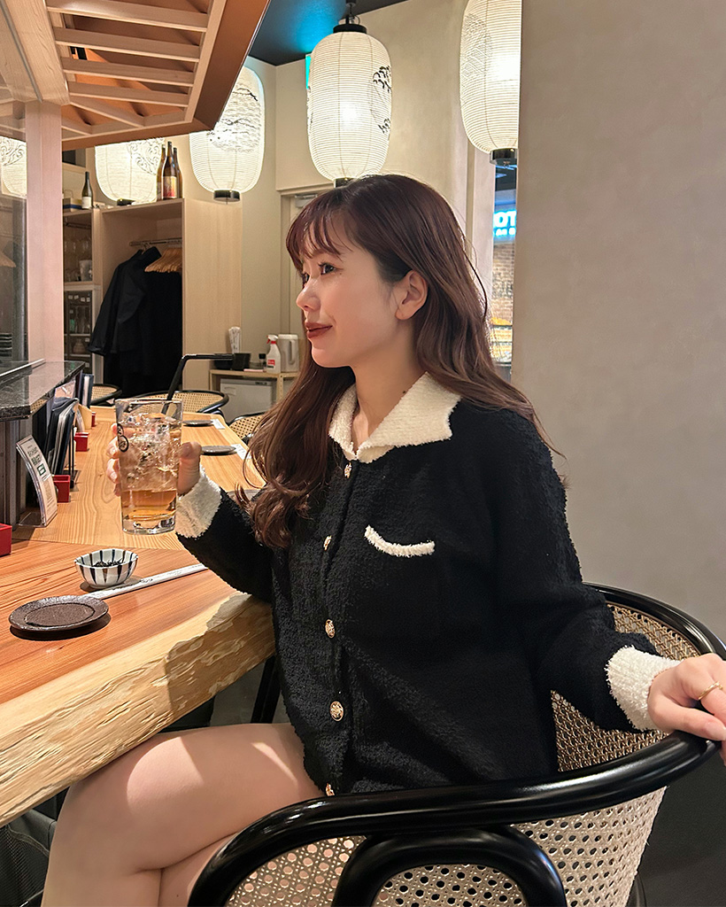 バイカラーゴールドボタンカーディガン | ファッション通販サイト NUGU