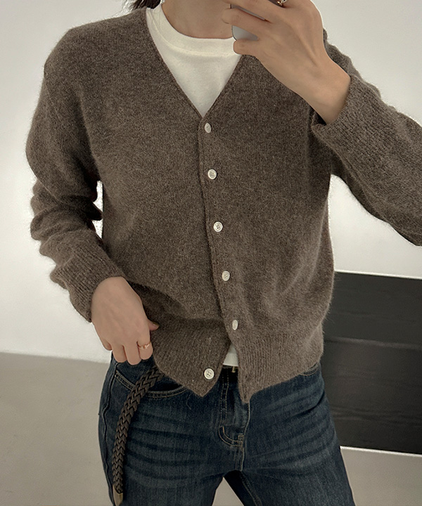 ベーシックウールVネックカーディガン | ファッション通販サイト NUGU