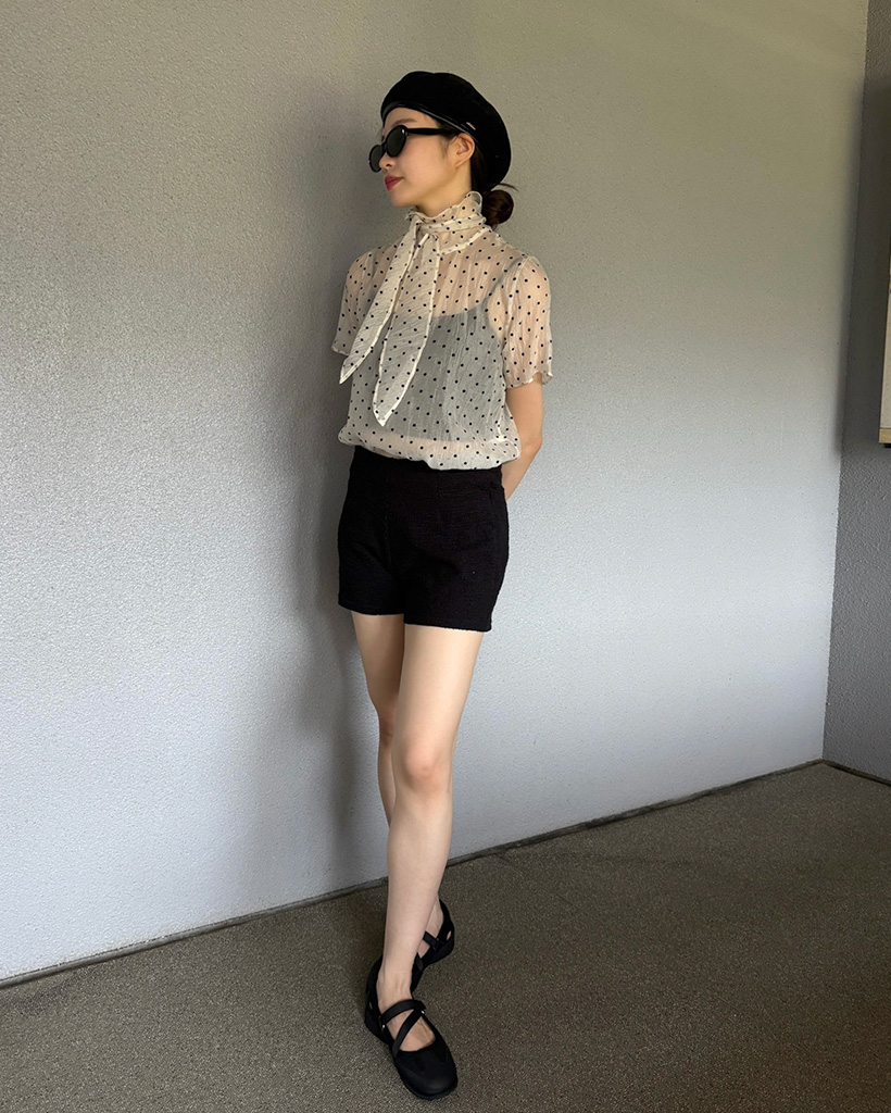 ドット柄シアースカーフブラウス | ファッション通販サイト NUGU
