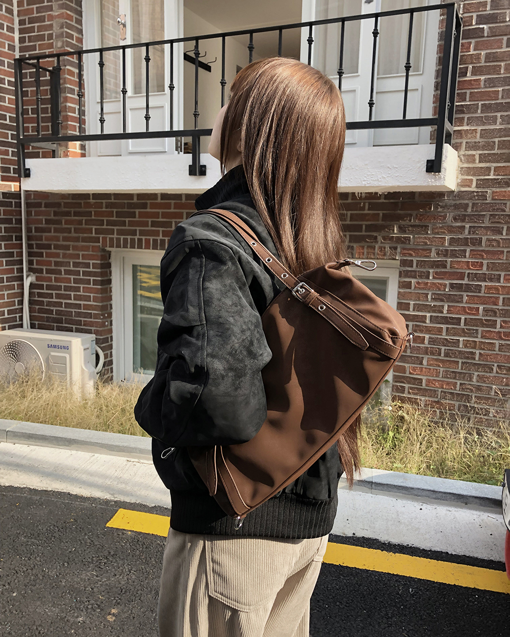 ハトメデザインレザートートバッグ | ファッション通販サイト NUGU