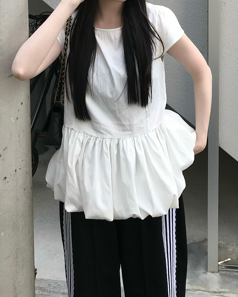 タグ付美品♪セルリ 23ss balloon スリーブ ブラウス 半袖 白rg4 楽天市場】クーポン利用で2380円☆ 【新色追加】シャーリング