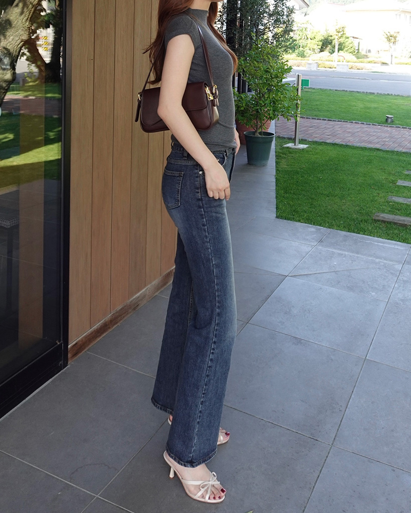 ブーツカットデニムパンツ | ファッション通販サイト NUGU