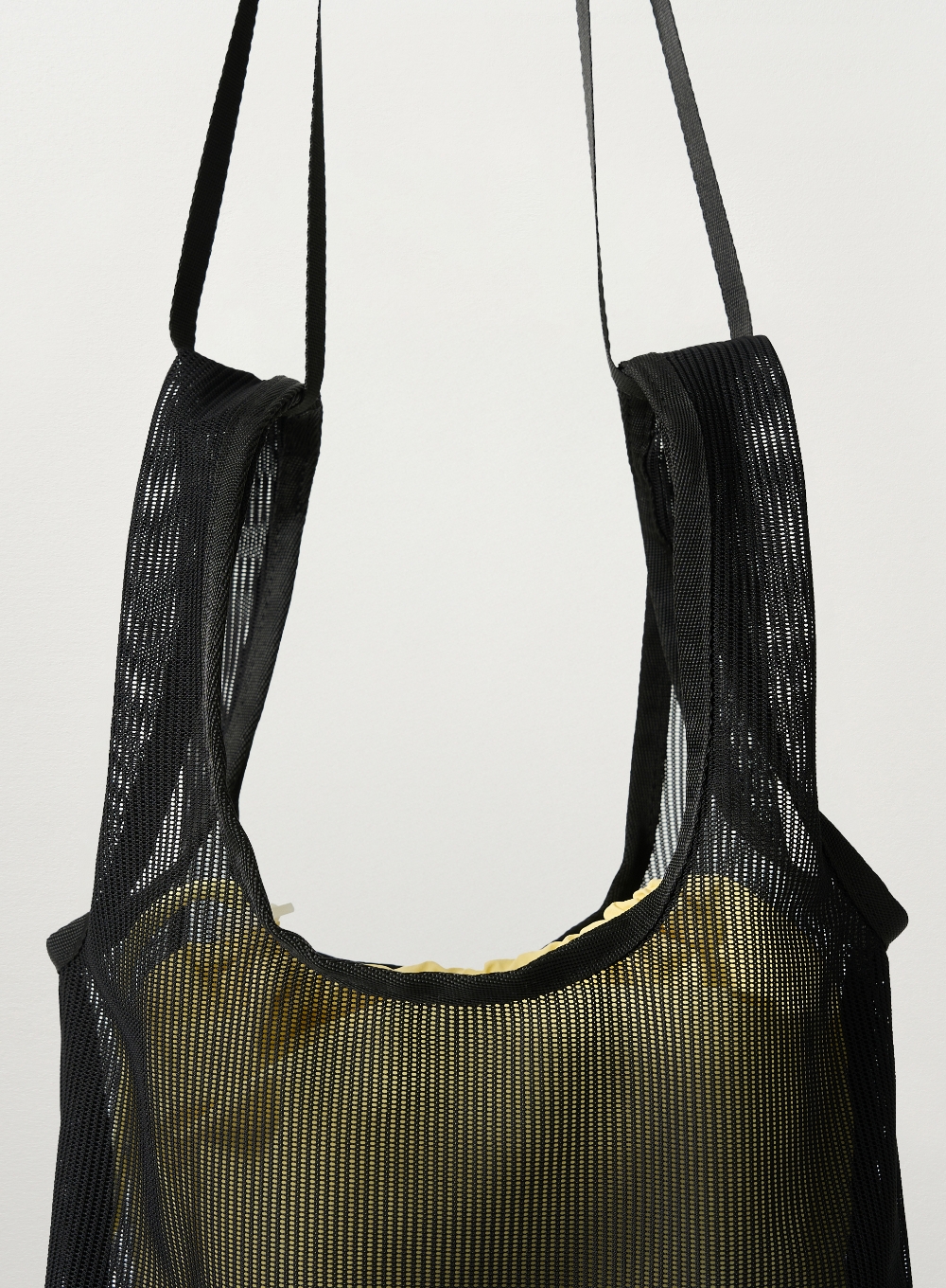 Bon Voyage Small Mesh Bag - Black | ファッション通販サイト NUGU