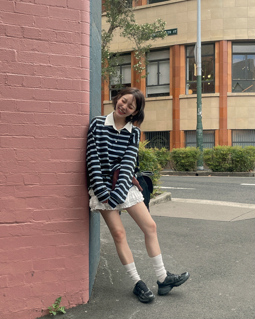 お値引き　新品未使用NEW ERAオーバーサイズド ラガーシャツシャツ XL 長袖 オーバーサイズド コットン Tシャツ Tagging ブラック