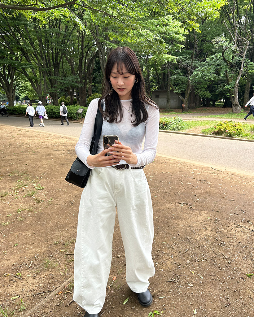 サイドタック入りバルーンフィットパンツ | ファッション通販サイト NUGU