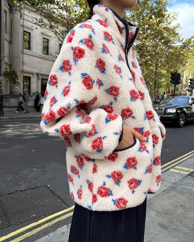 nugu限定商品][one X SIENNE] Rose Fleece Jumper (Beige