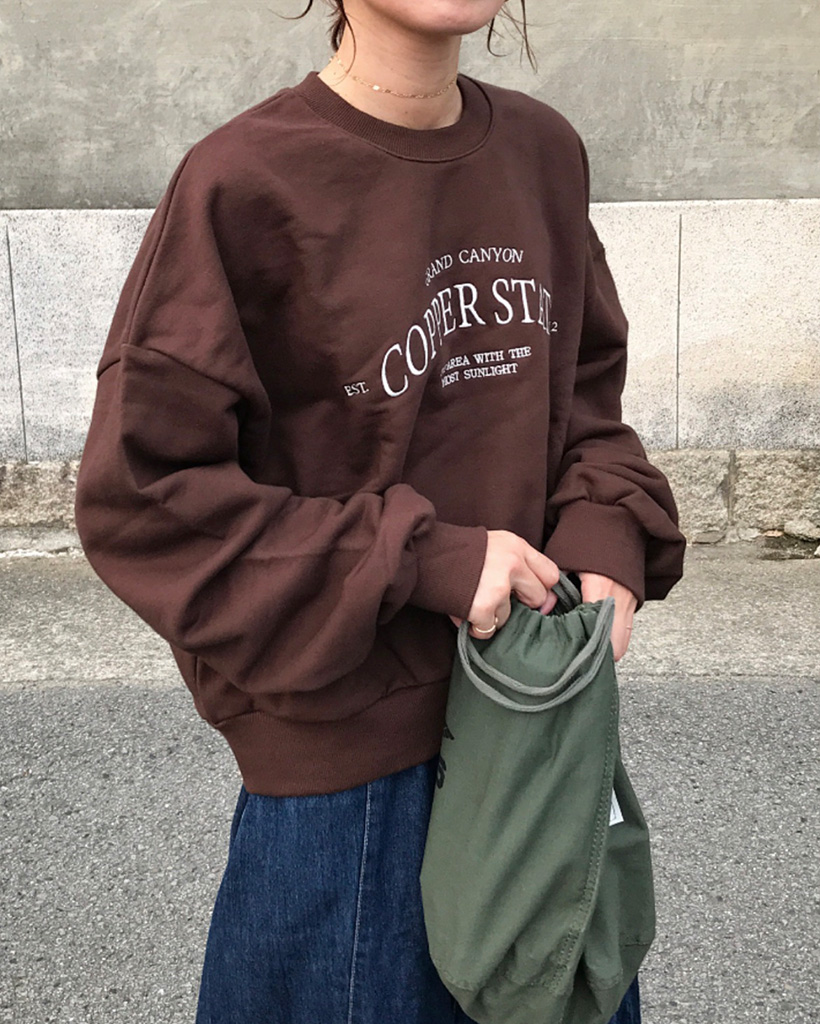 CHANMINAフード付きクロップドスウェット Mサイズ レタリングクロップドスウェット | ファッション通販サイト NUGU