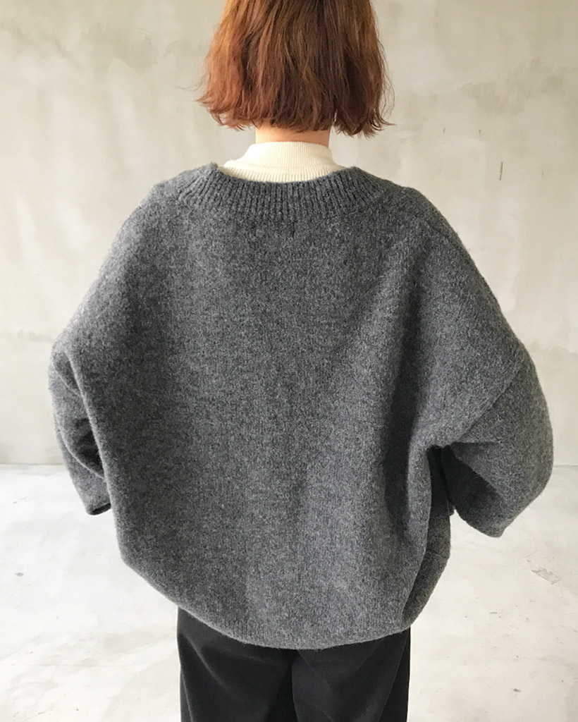 Ruページ Vネックプルオーバー | カットソー | YANUK ONLINE STORE