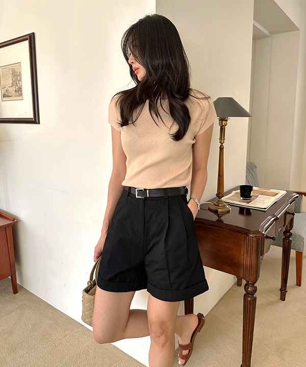 ベルトSET]ロールアップAラインタック入りショートパンツ