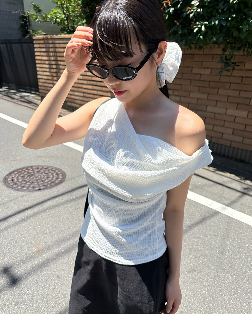 LUDLOW ワンショルダーシアトップス ワンショルダードレープデザイントップス | ファッション通販