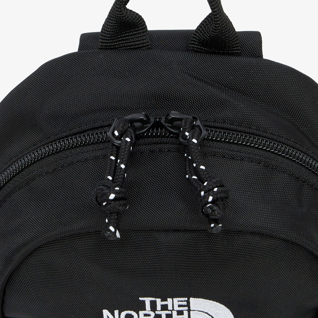 韓国限定　THENORTHFACE　LIGHTDUFFLEBAG 黒 韓国限定 ノースフェイス 2WAY ショルダーバッグ トート 黒