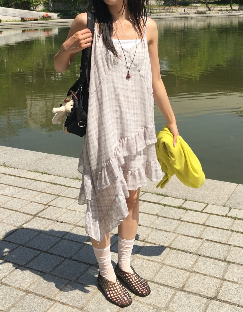 フリルレースチェックビスチェワンピース