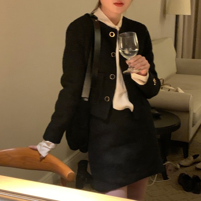 【美品】nest Robe ウールブークレ ノーカラー ジャケット 黒 FREE ウールブークレノーカラージャケット(ブラック) | ファッション通販