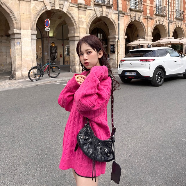 オーバーフィットケーブルラウンドニット