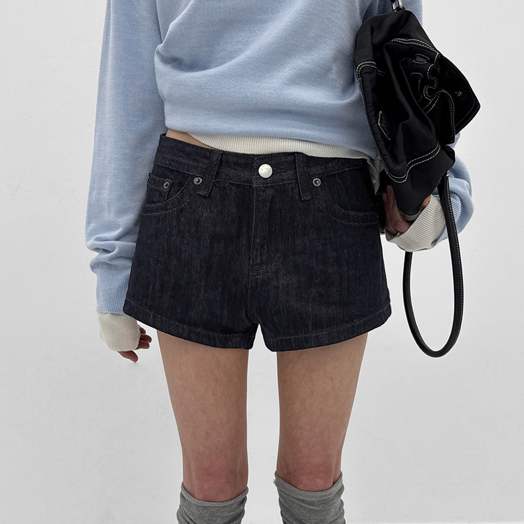 ローライズデニムショートパンツ