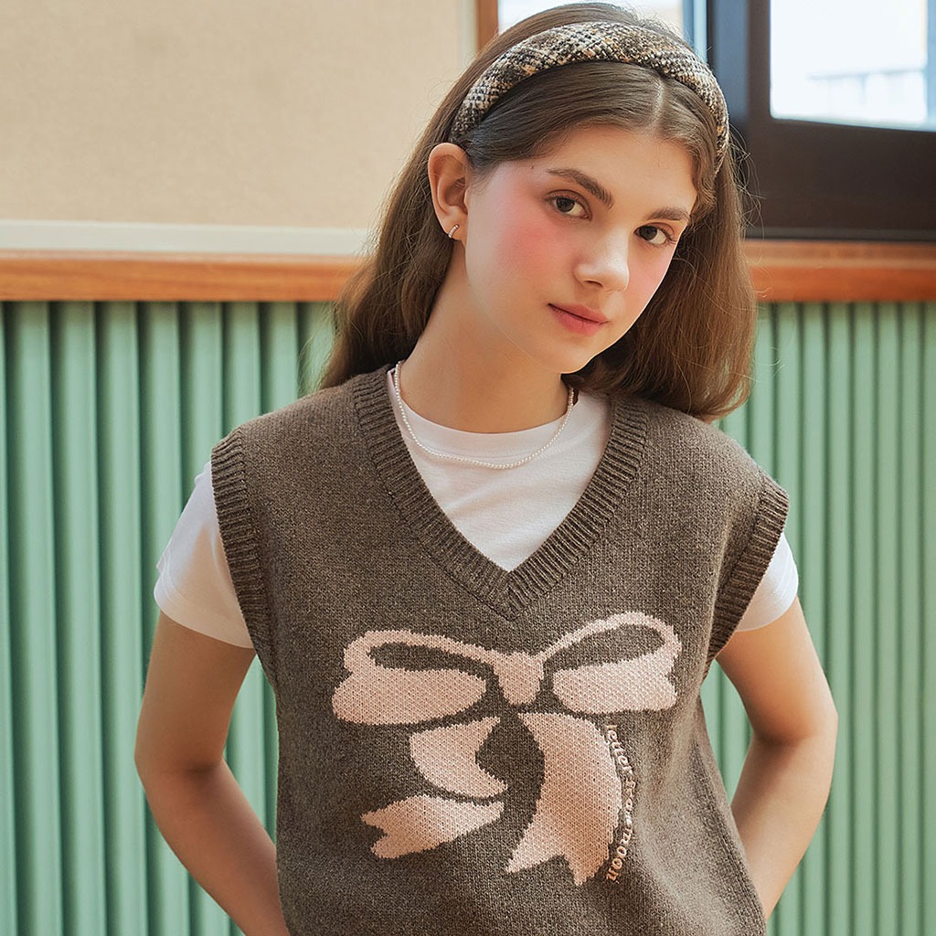 prom-ribbon-vest-brown-nugu