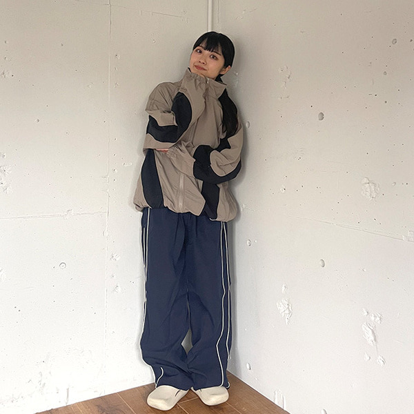 nieeh ニヒ ナイロン ジャンパー アウター 紺 韓国 nieeh ニヒ ナイロン ジャンパー アウター 紺 韓国