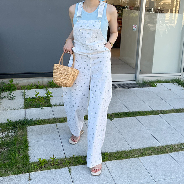 Guess 花柄オーバーオール 18M Guess 花柄オーバーオール 18M Guess 花