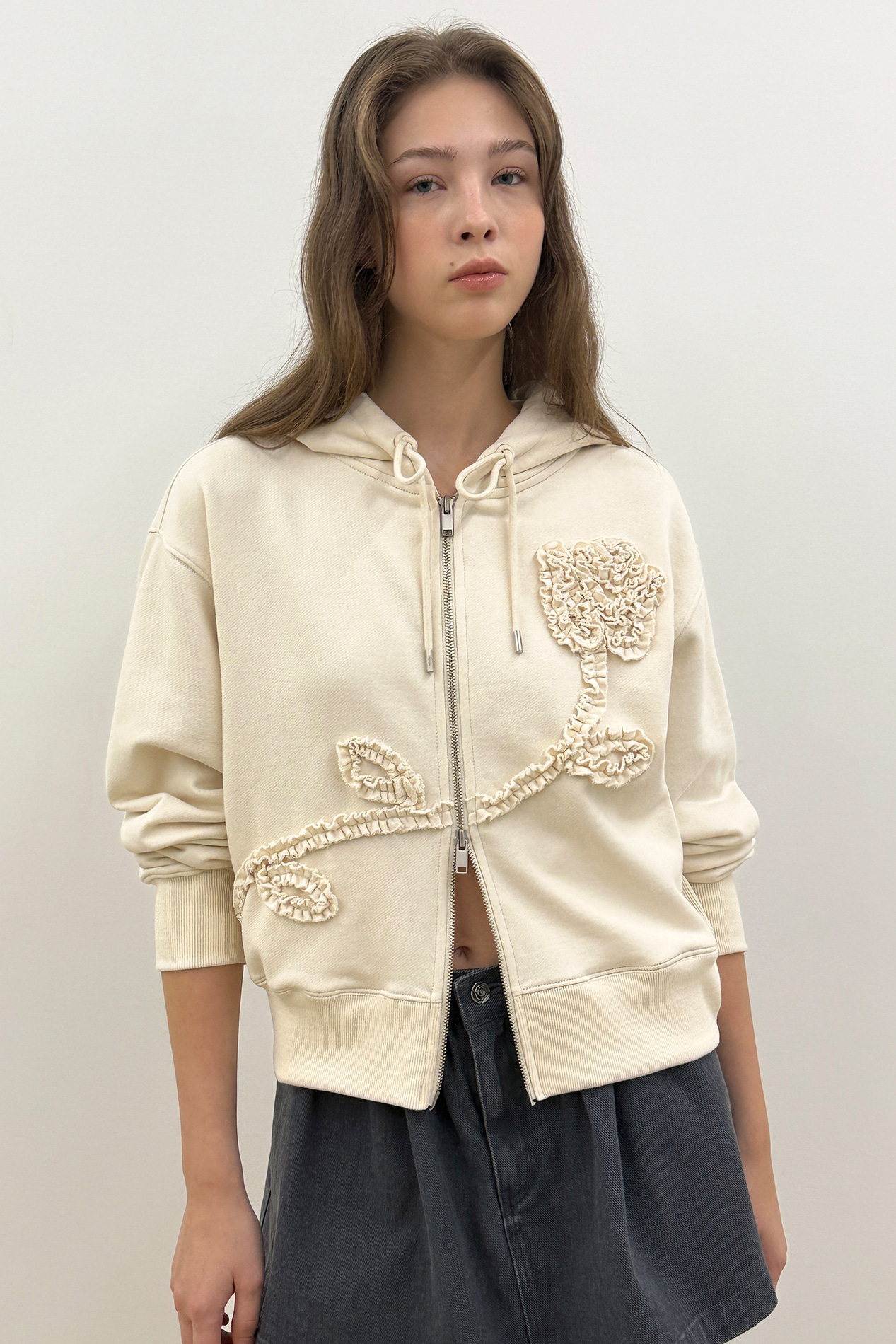 Rose Frill Hoodie Zipup (Ivory)