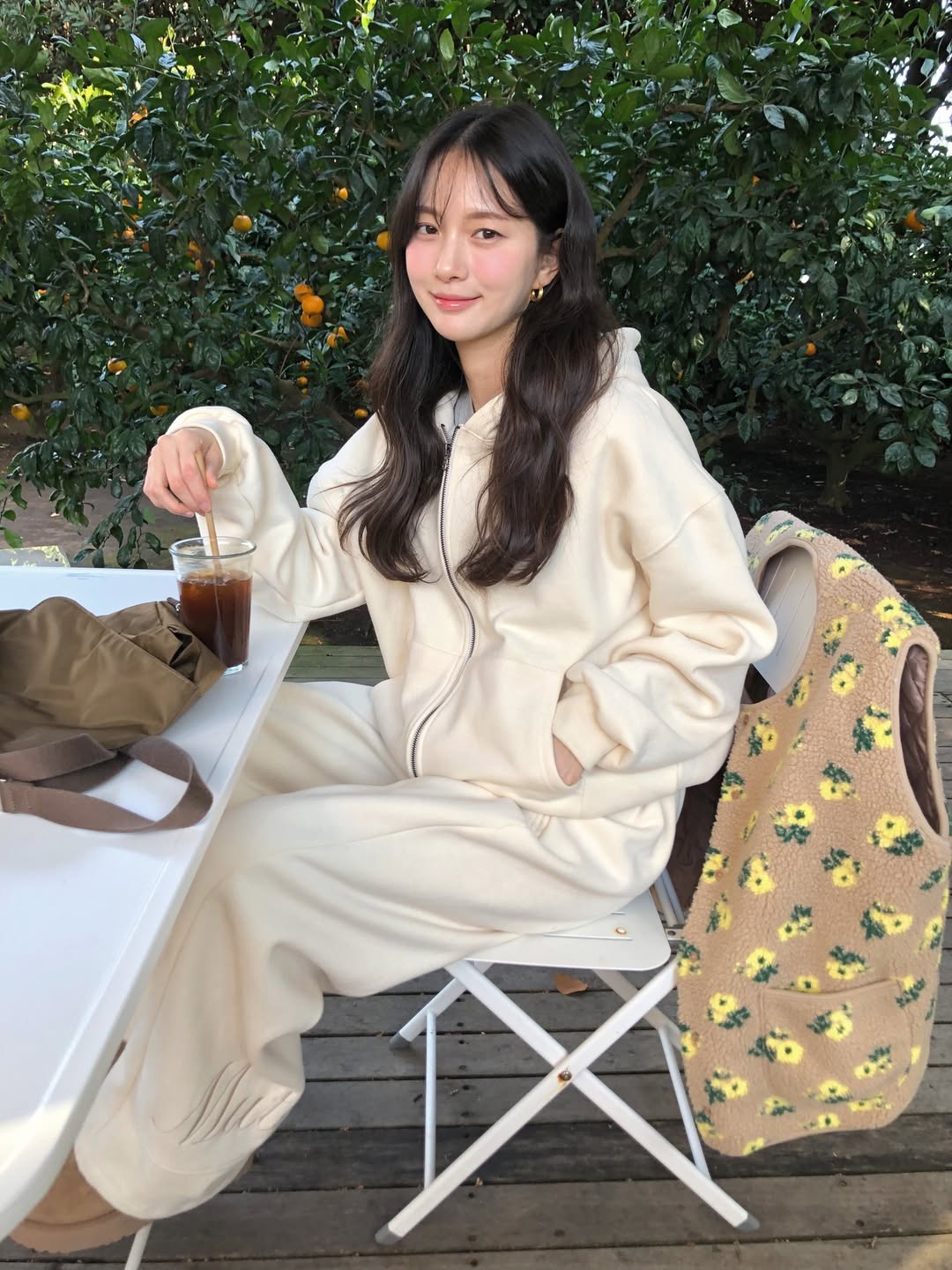 original] (2 color)裏起毛レタリングフード付きジップアップ