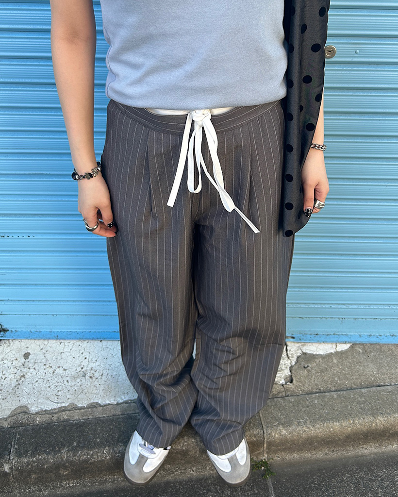 はこ GU公式 | デニムスリットナローロングスカート(丈標準89～96cm)