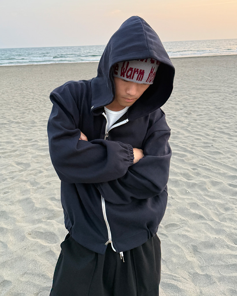 GACKT　スウェット　パーカー　ジャージ　グッズ　Mサイズ rtm-select_t-00342-kids