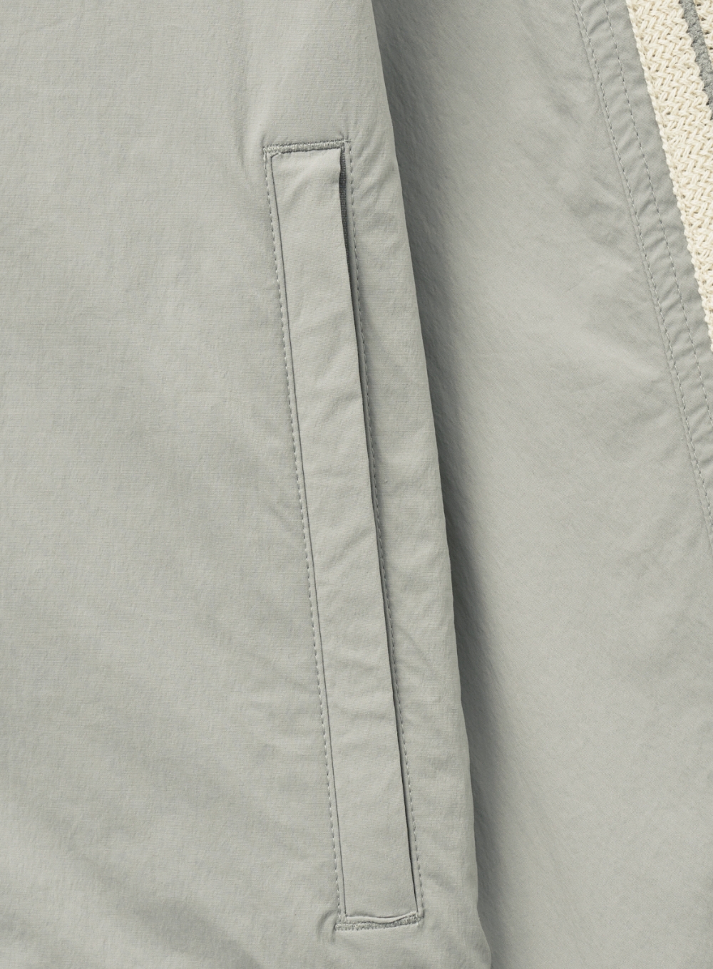 【SATUR】 (W) Lawton Packable Windbreaker / 追跡付 Packable Windbreaker