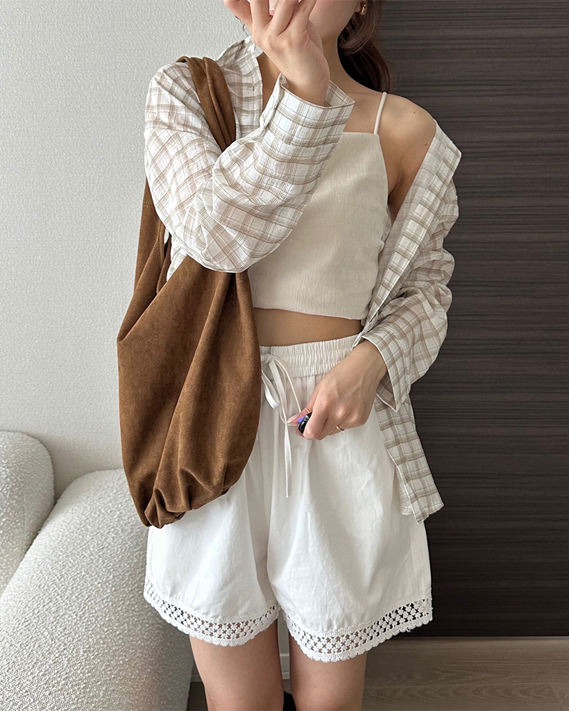 delife フィールショルダー　スエードショルダーバッグ delife フィールショルダー スエードショルダーバッグ