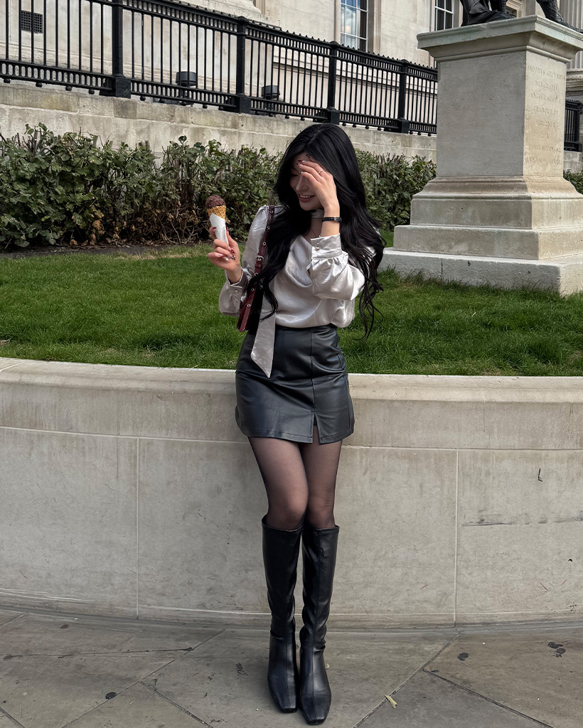 スリムなフェイクレザースカート | ファッション通販サイト NUGU