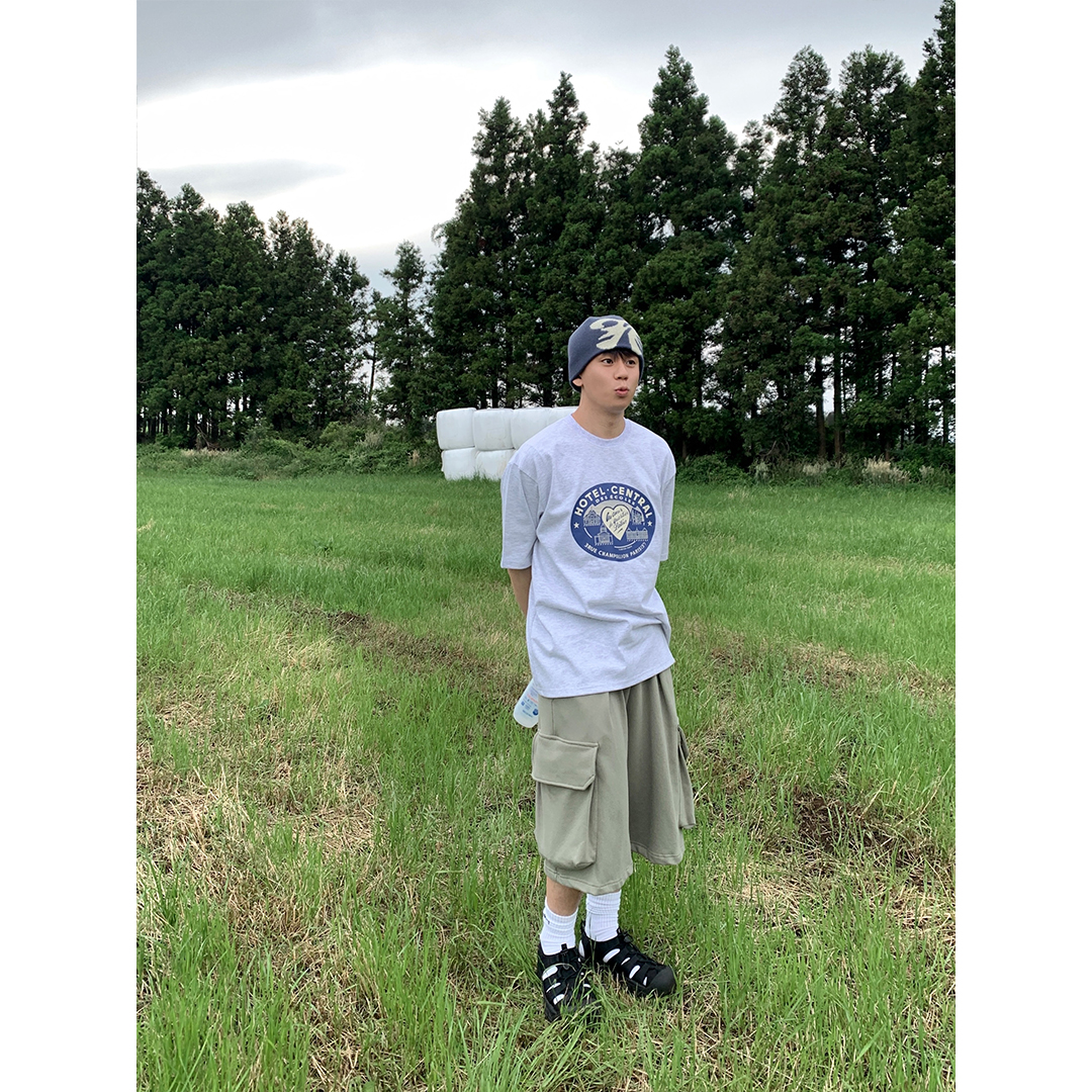 ユニセックス)Hotel Central Tee (3 Color) | ファッション通販