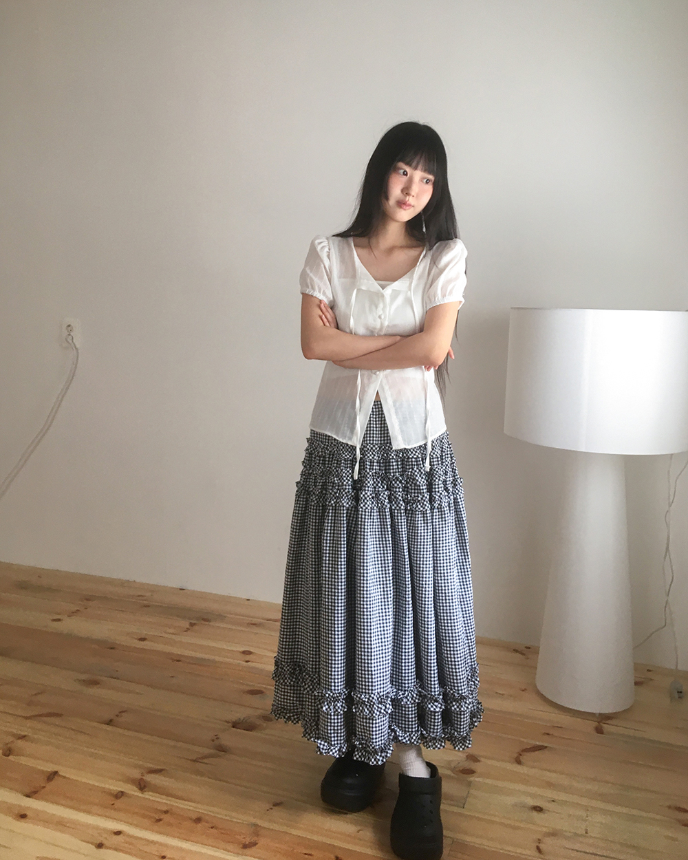 ストラップパンチングパフブラウス | ファッション通販サイト NUGU