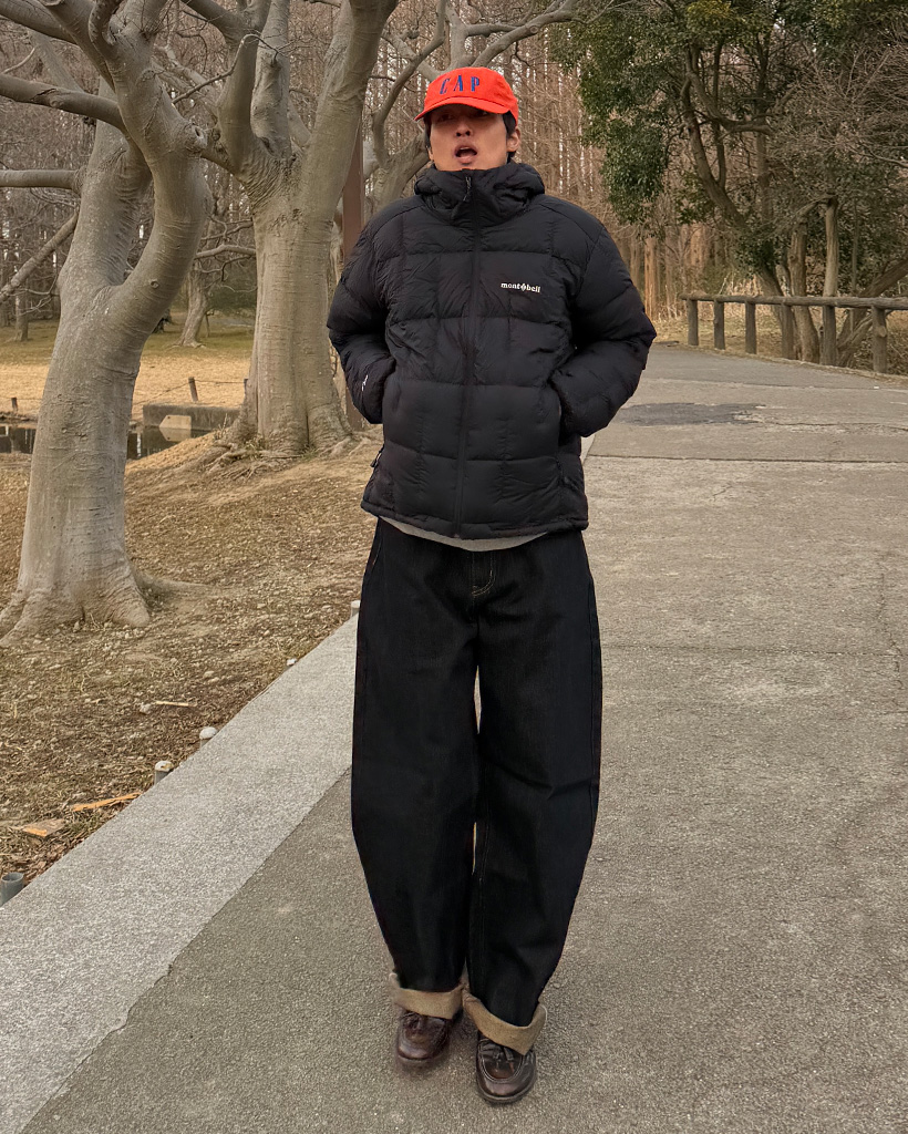 ノンフェイドデニムパンツ