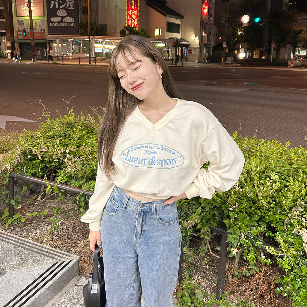 刺繍クロップドスウェット | ファッション通販サイト NUGU