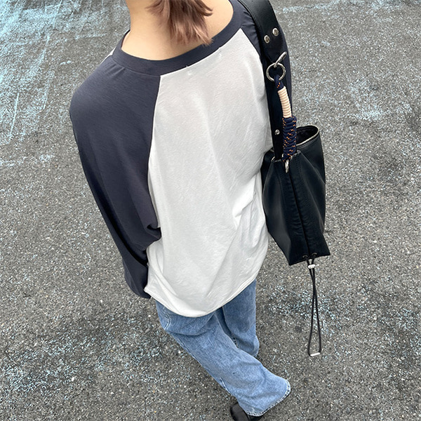 【THISISNEVERTHAT】インサイドアウトラグランクルーネックオ Aphlotus セーター ニット ハンド編みライク アウトリンキング