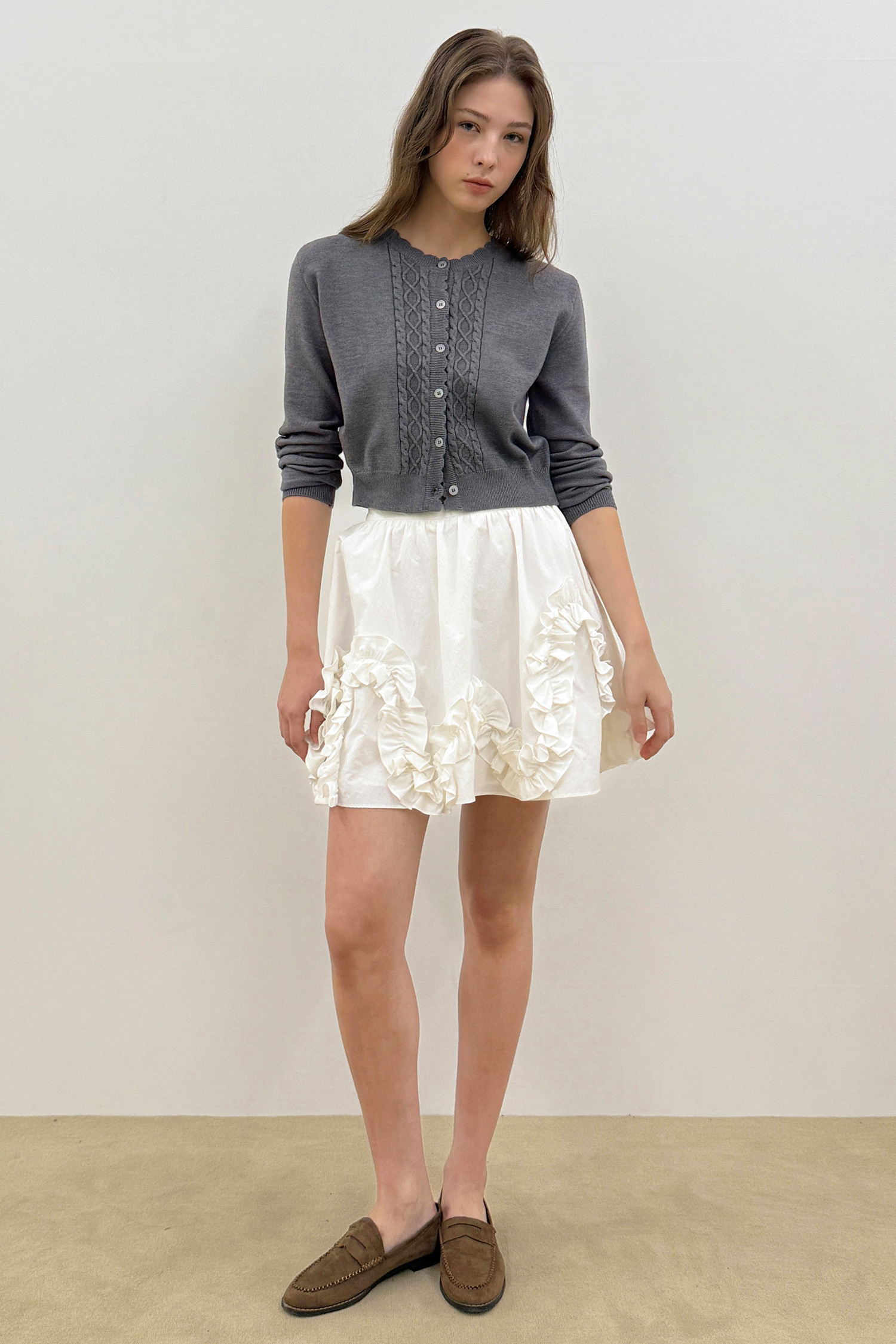 Sinoon Shirred Ruffle Skirt (Ivory)