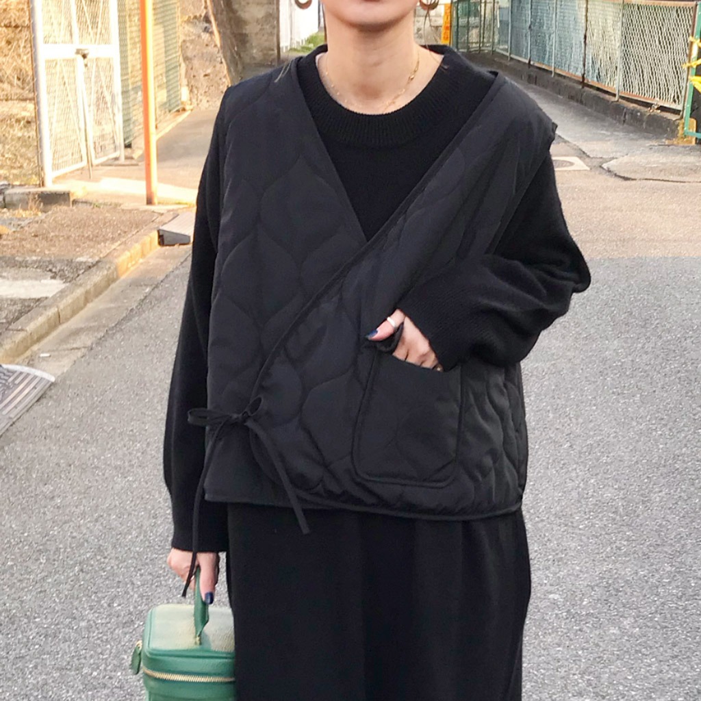 Wrap ribbon quilted vest