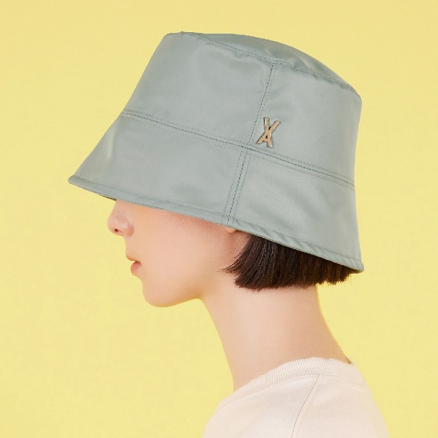 VARZAR] Stud Drop Over Fit Bucket Hat Green | ファッション