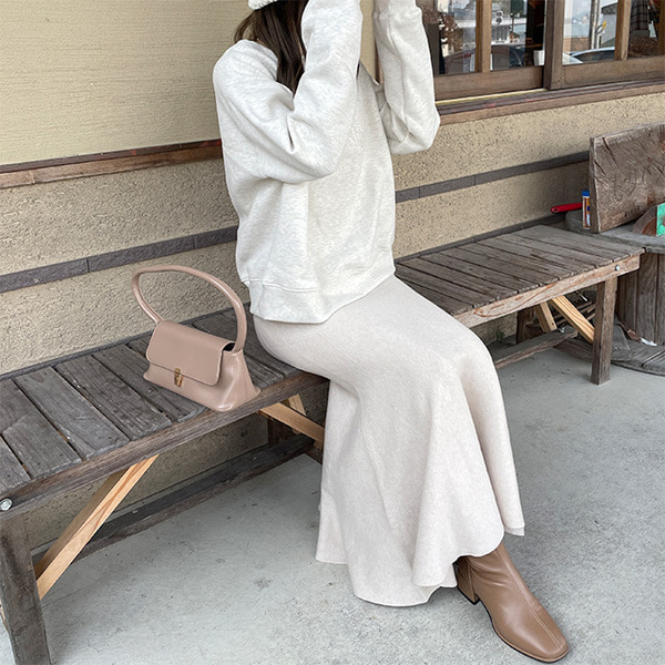 【新品タグ付き】ROSIEE 柄マーメイドスカート　ブラウン　フリーサイズ 新品タグ付き】ROSIEE 柄マーメイドスカート ブラウン フリーサイズ